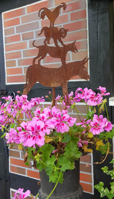 Bremer-Stadtmusikanten-2 Edelrost Pflanzenstecker Bremer Stadtmusikanten klein