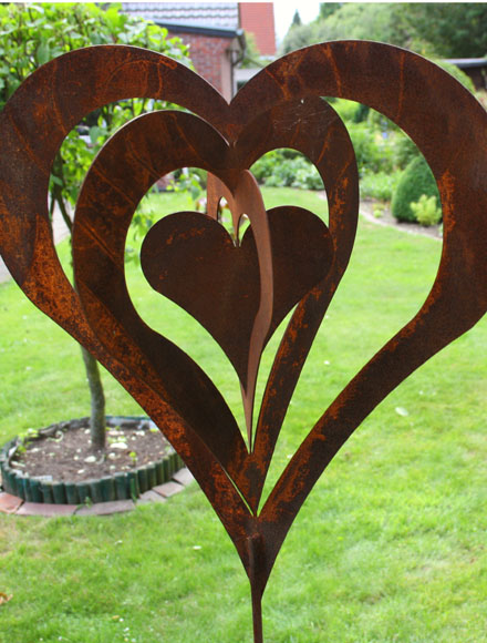 89c06a4643f03bd7d3f0edd3761f06f9 Edel-Rost Herz ( in sich drehbar)