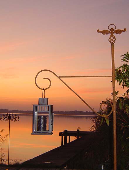 32fd8b72077c17a2438ae1ee74dfa7f3 Blumenampel -Laternen-Stab